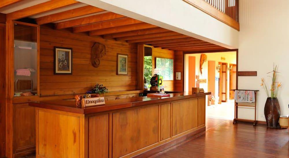 Riverhouse-The Teak House Mae Sariang Zewnętrze zdjęcie
