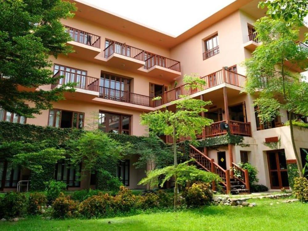 Riverhouse-The Teak House Mae Sariang Zewnętrze zdjęcie