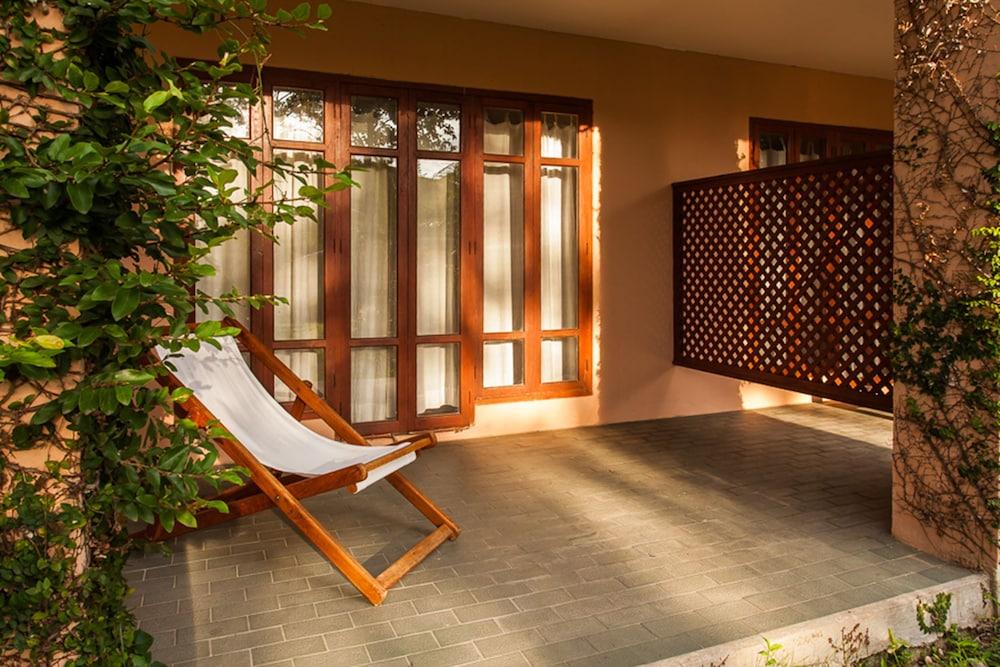 Riverhouse-The Teak House Mae Sariang Zewnętrze zdjęcie